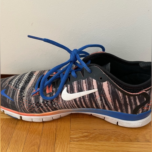 NIKE FREE RUN TR FIT 4 RUNNING SHOES - Picture 3 of 6